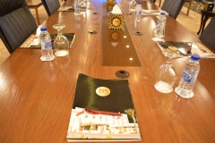 Meeting-Room-04